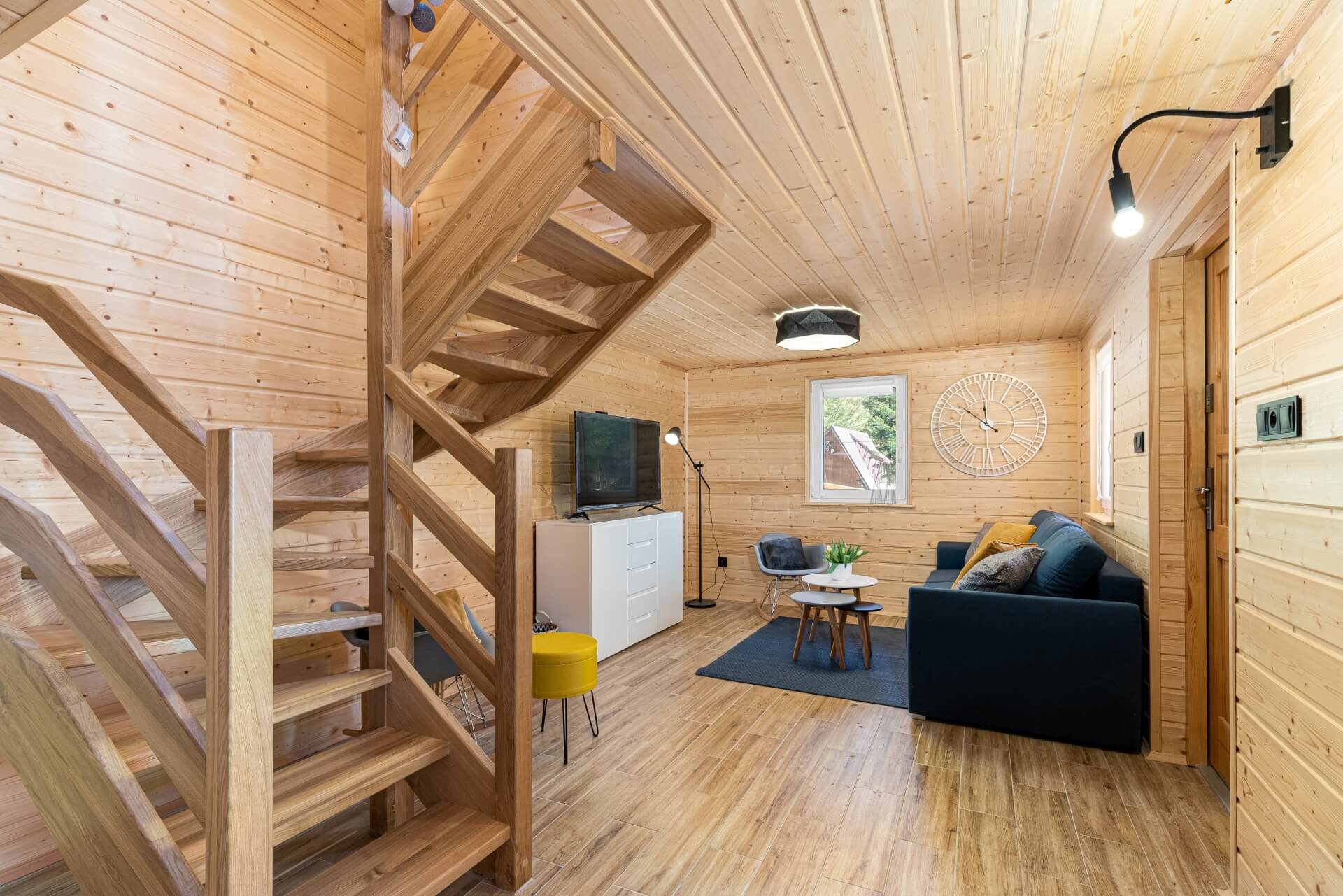 Salon z kuchnią – drugi widok